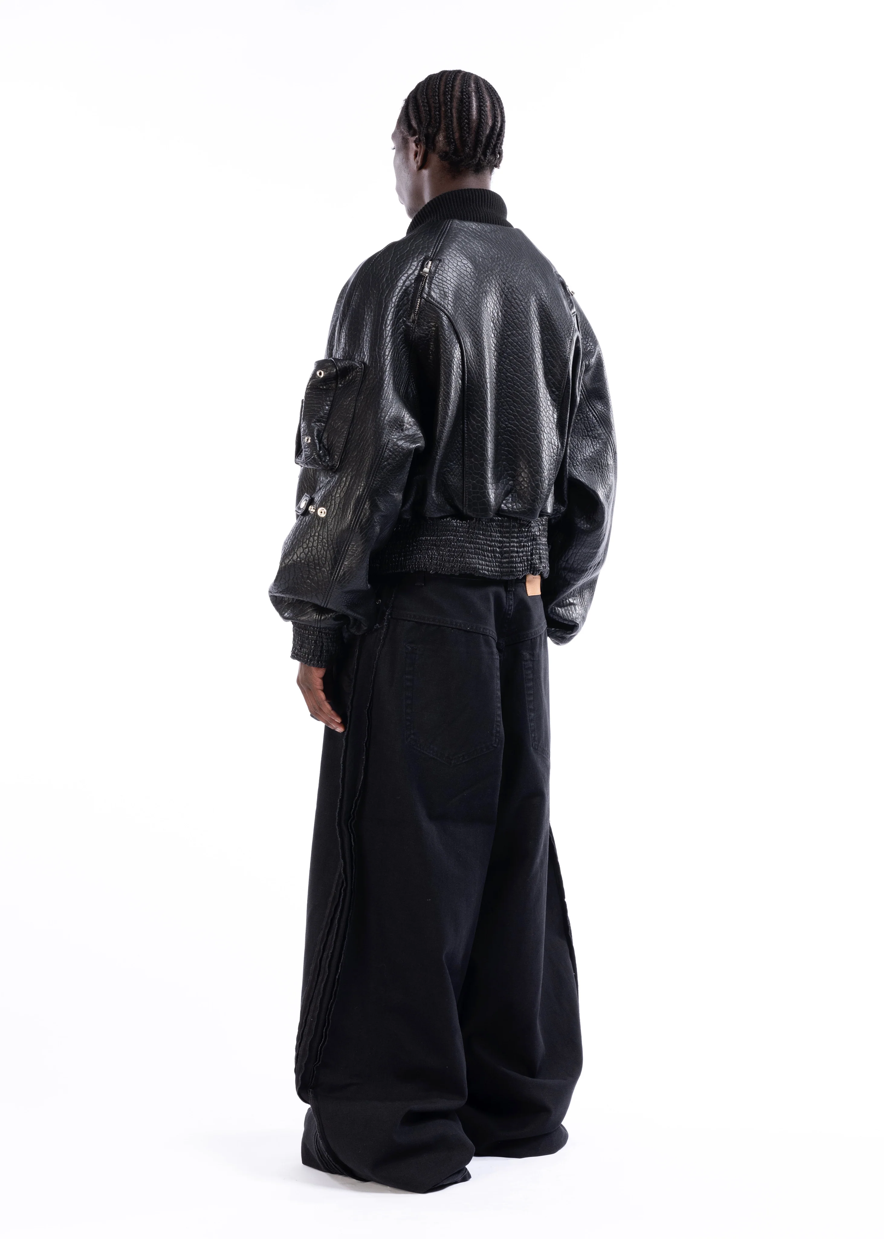 BLACK DRIED CONCRETE LEATHER BOMBER - Image 5