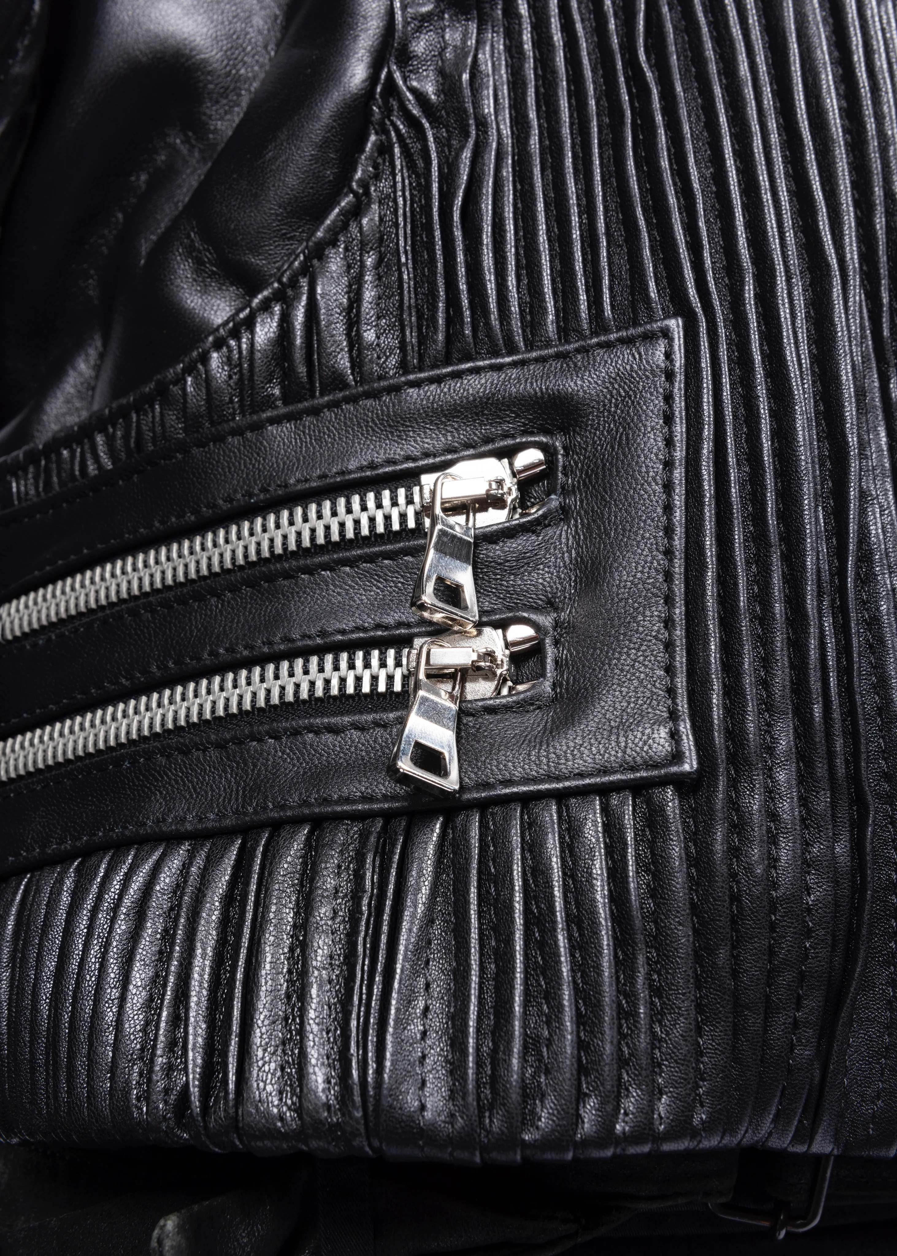 LEATHER PLISSE JACKET MENS - Image 9