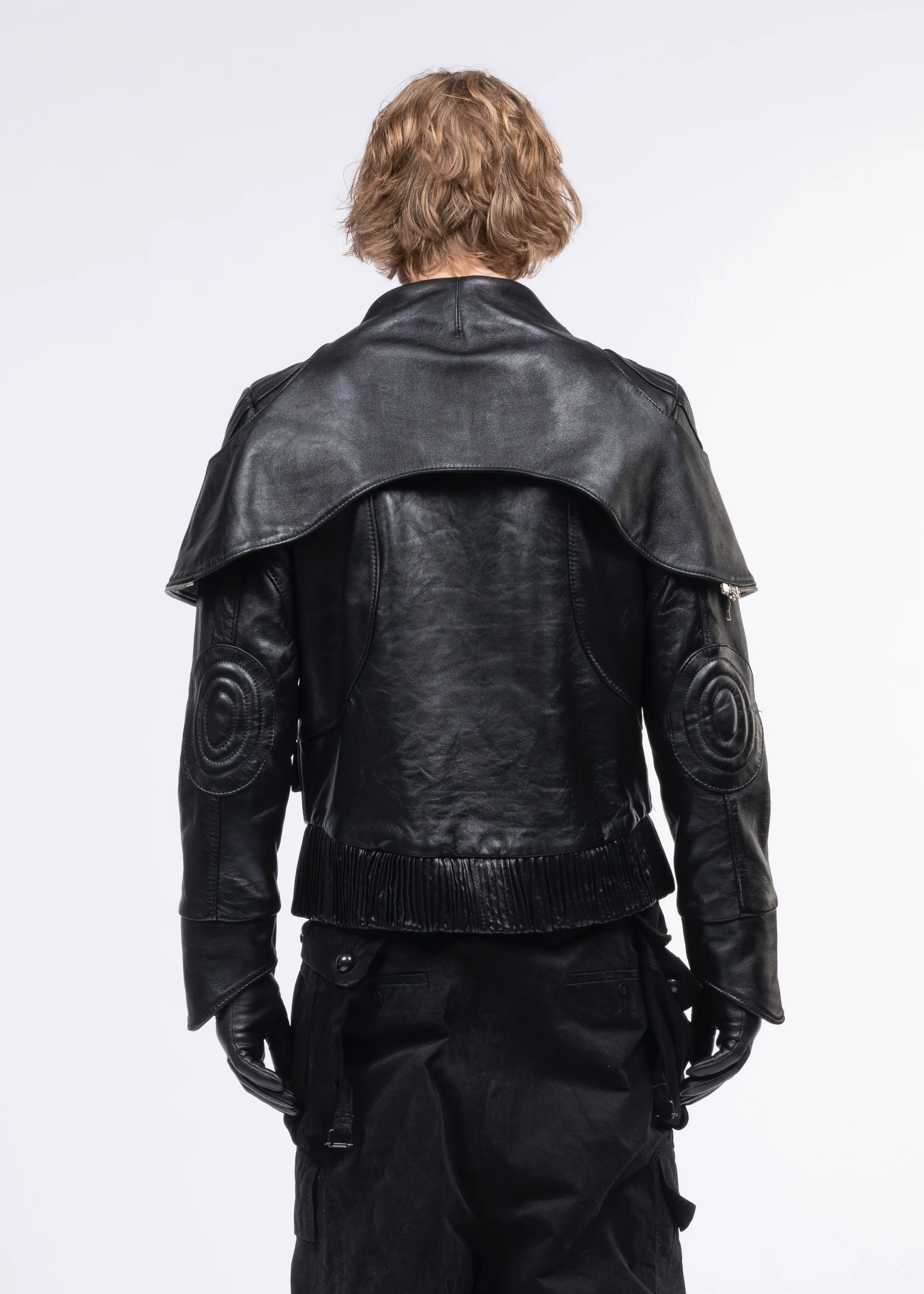 APRONS LEATHER HOOD JACKET - Image 6