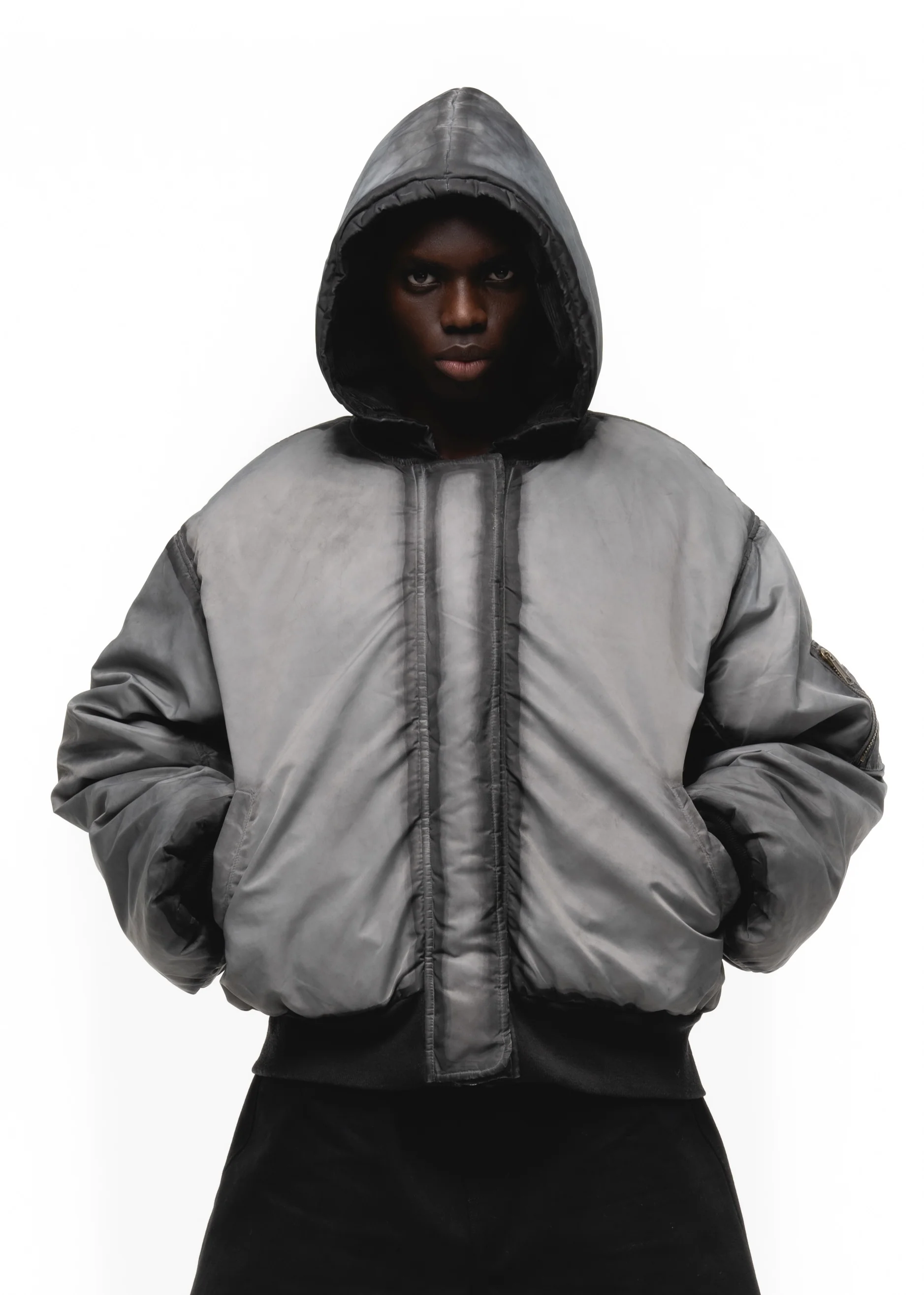 REVERSIBLE ONYX BOMBER JACKET GREY - Image 9