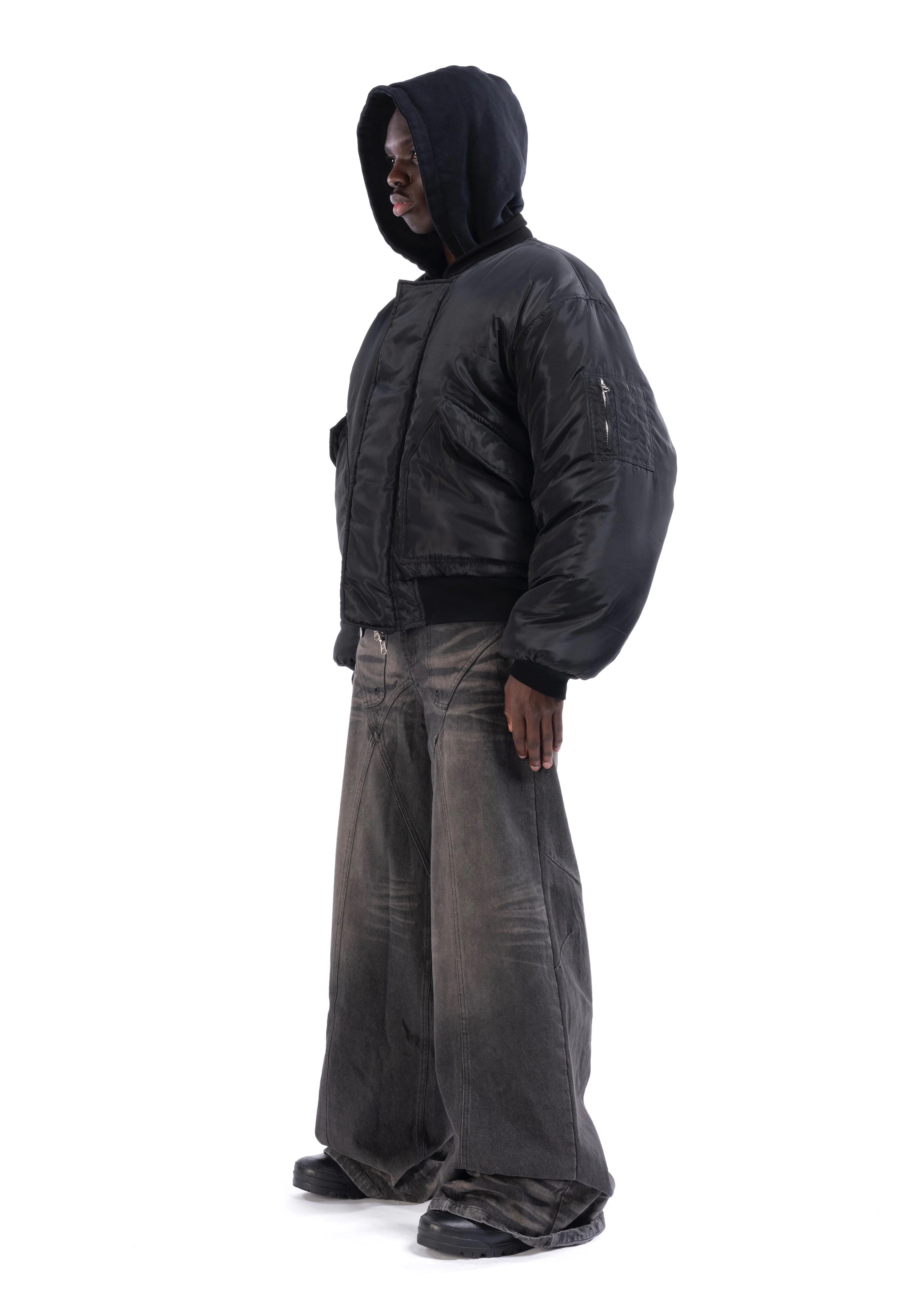REVERSIBLE HOOD BOMBER JACKET BLACK - Image 14